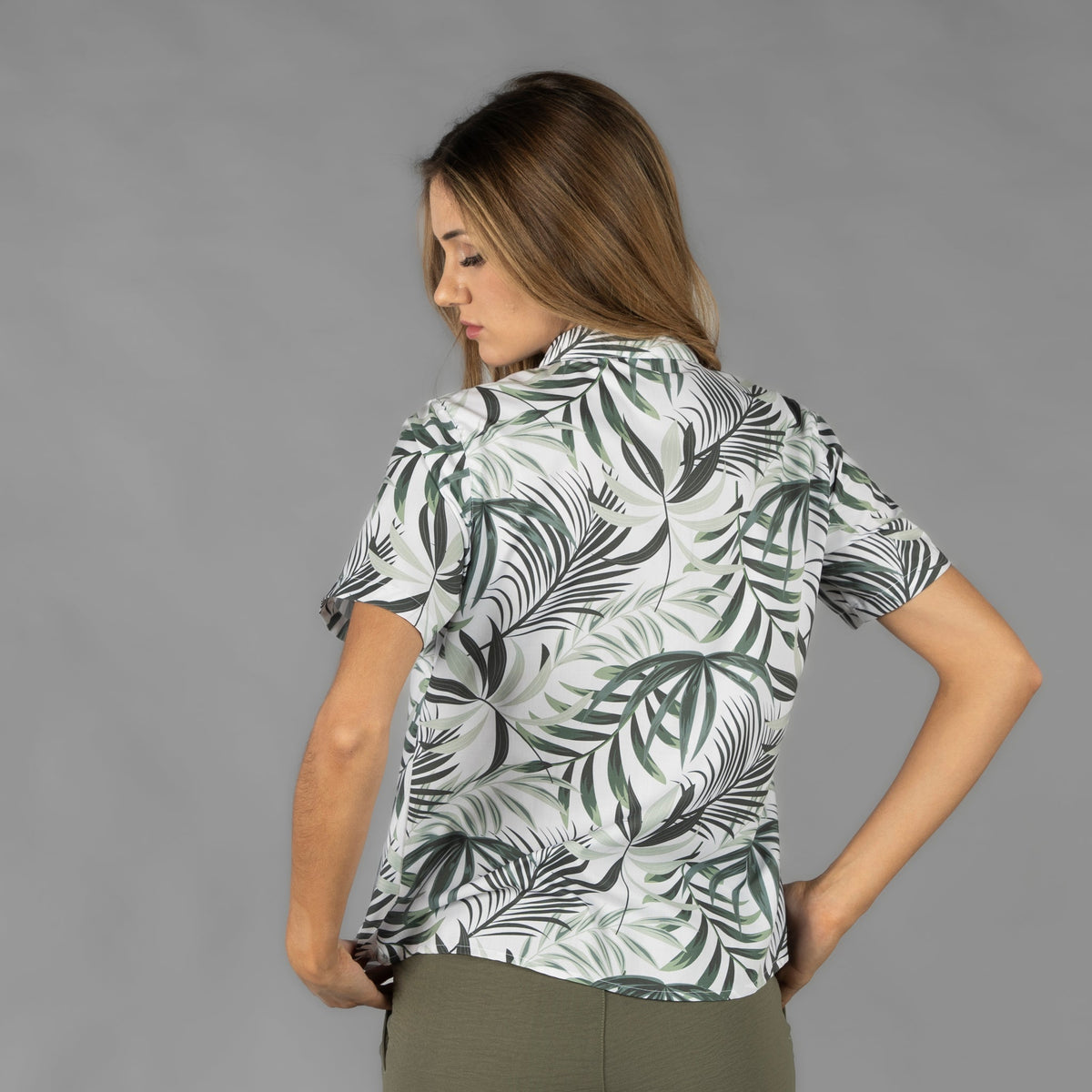 CAMISA MUJER CUELLO SOLAPA HAWAIANA - Gary's