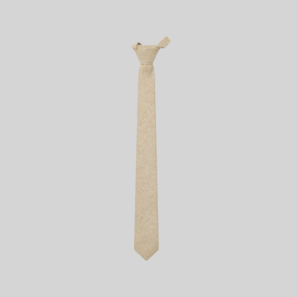 CORBATA CON NUDO DE PALA ESTRECHA