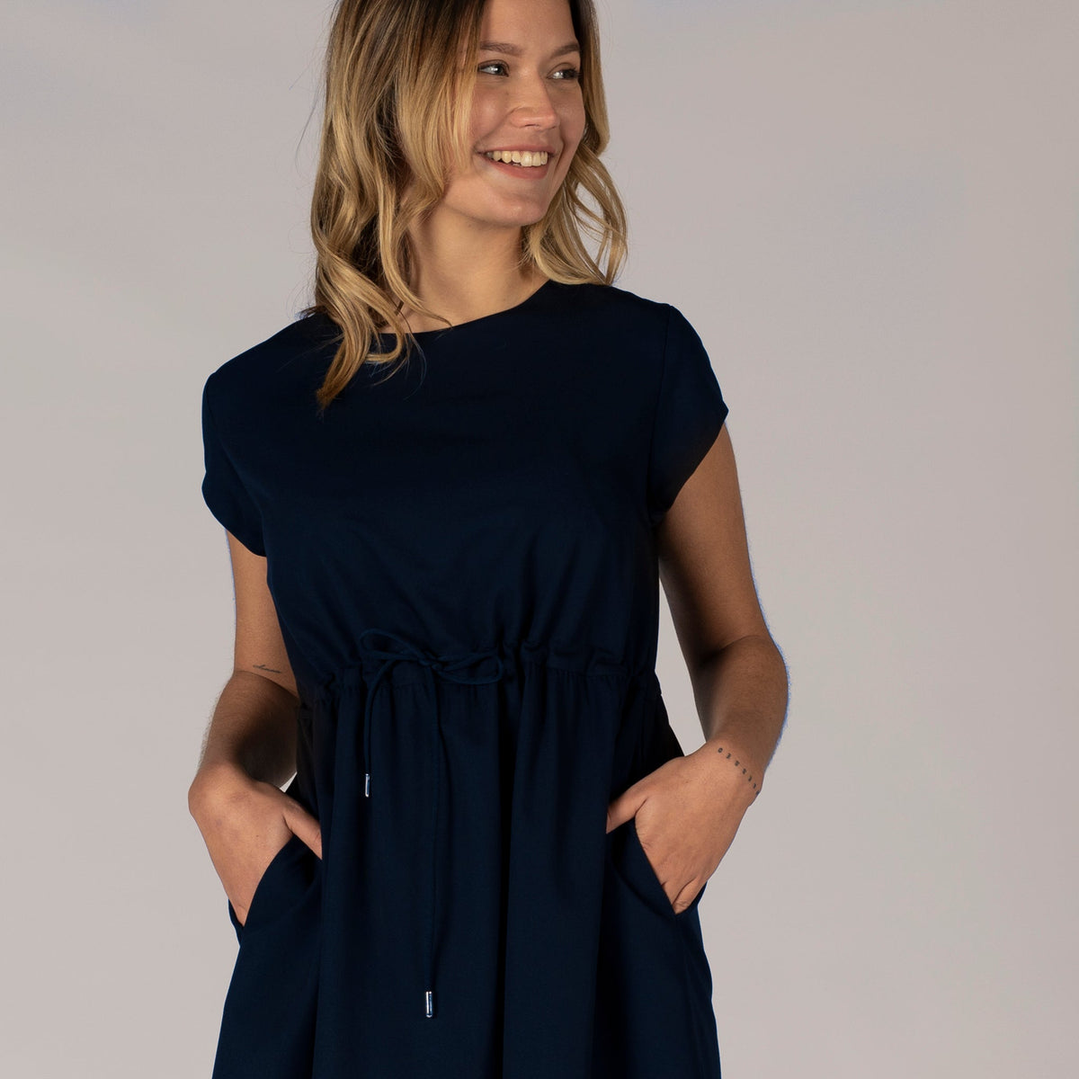 VESTIDO CON CORDON TRIVIAL - Gary's