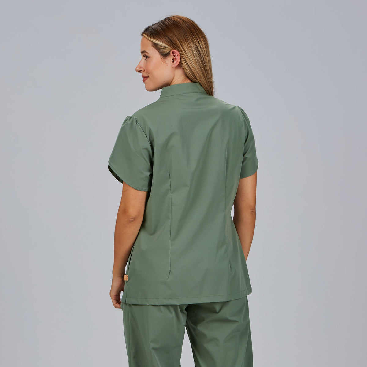 BLUSA MUJER BOTON OCULTO M/C LINA - Gary's
