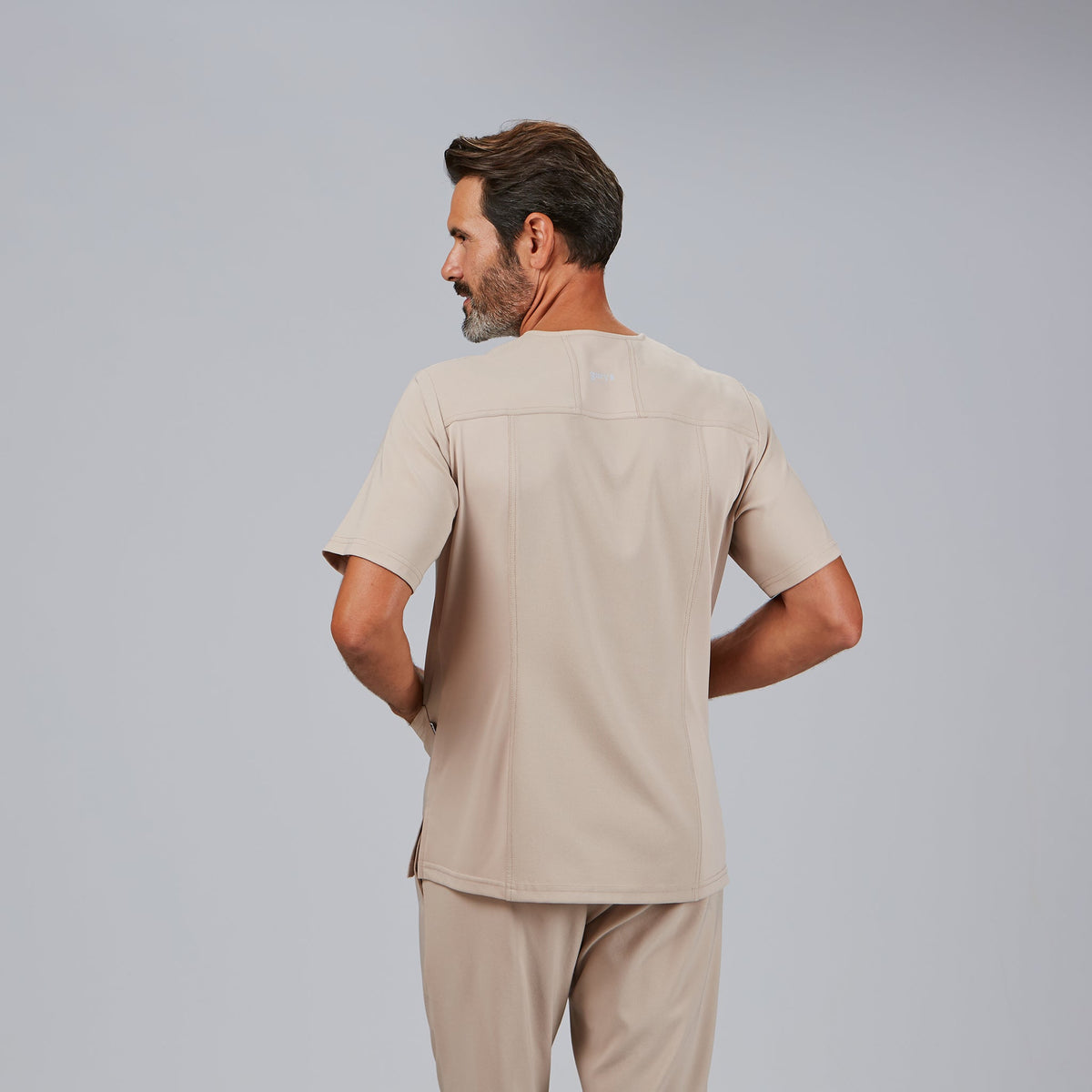 BLUSA HOMBRE ABIERTA CUELLO PICO M/C ALONSO - Gary's